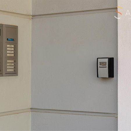 Akali Apartment Airport By Airstay Spáta المظهر الخارجي الصورة